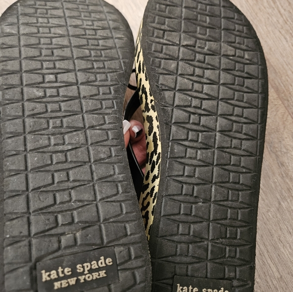 Kate Spade Leopard Wedge Sandals 7 - Picture 6 of 6